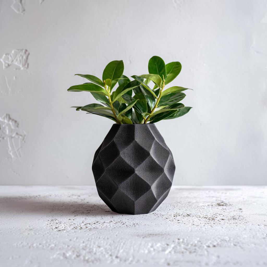 Geometric 3D Printed Vase | Dried Flowers | Modern Faceted Planter | Minimalist Home Decor