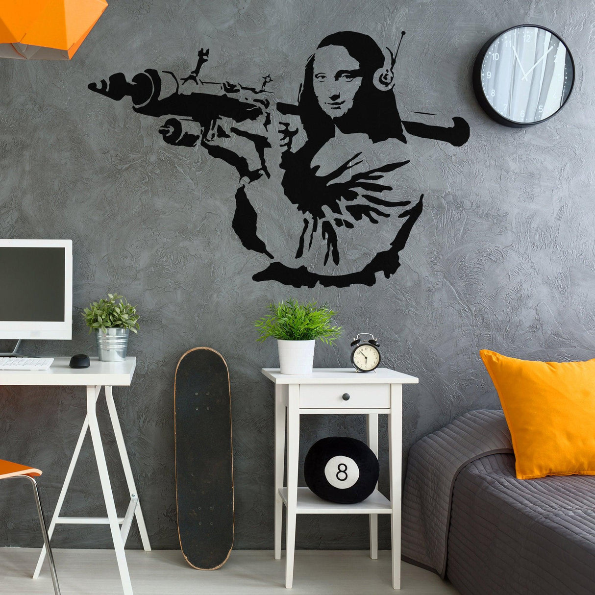 Banksy Mona Lisa wall sticker featuring the iconic painting with a modern twist, applied to a stylish interior decor.
