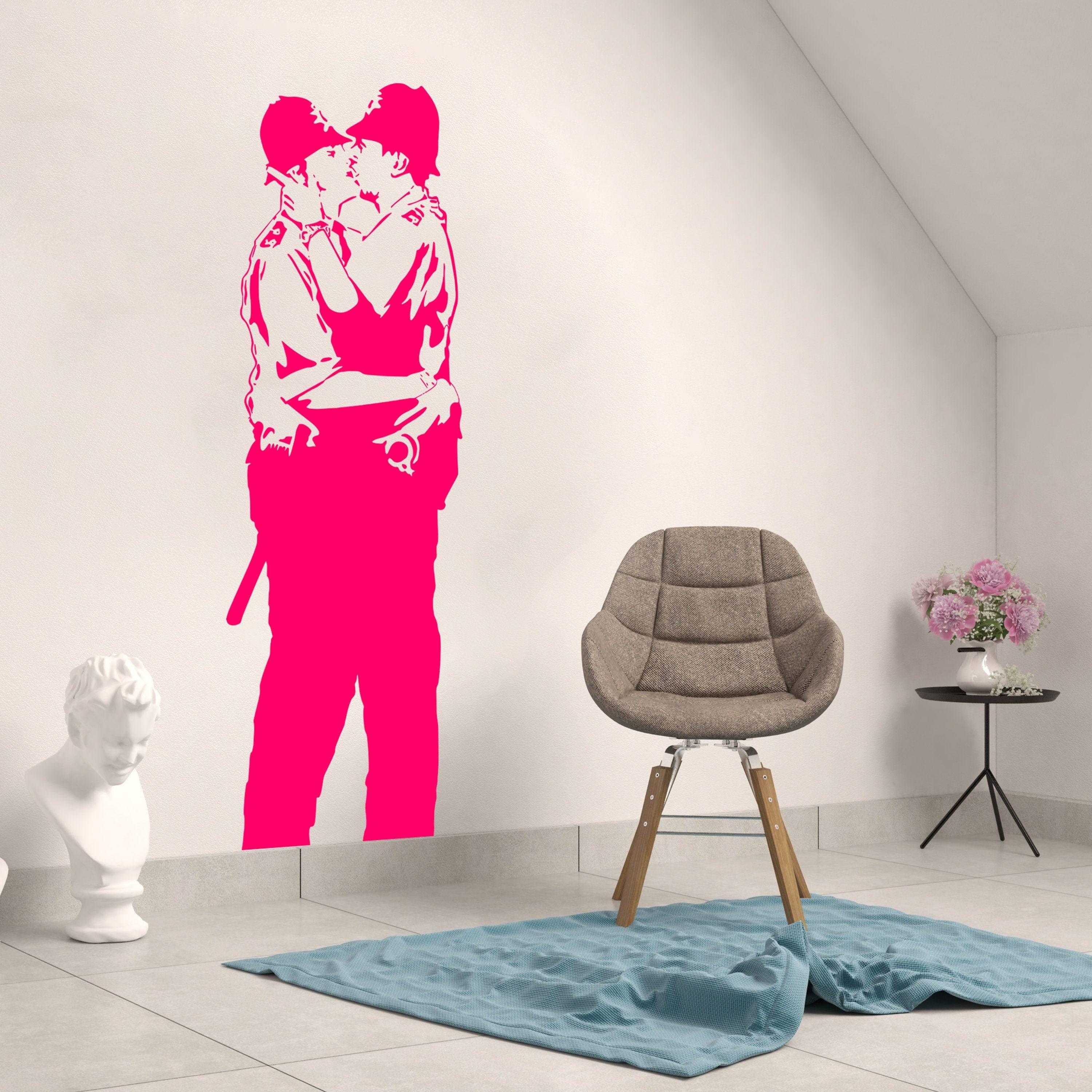 Urban Love Bold Affection Statement Wall Decal - Thumbnail 4