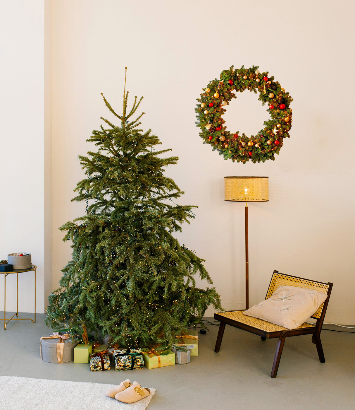 Christmas Wreath Wall Decal - Lights Ornaments Decor Sticker - Festive Wall Art Mural