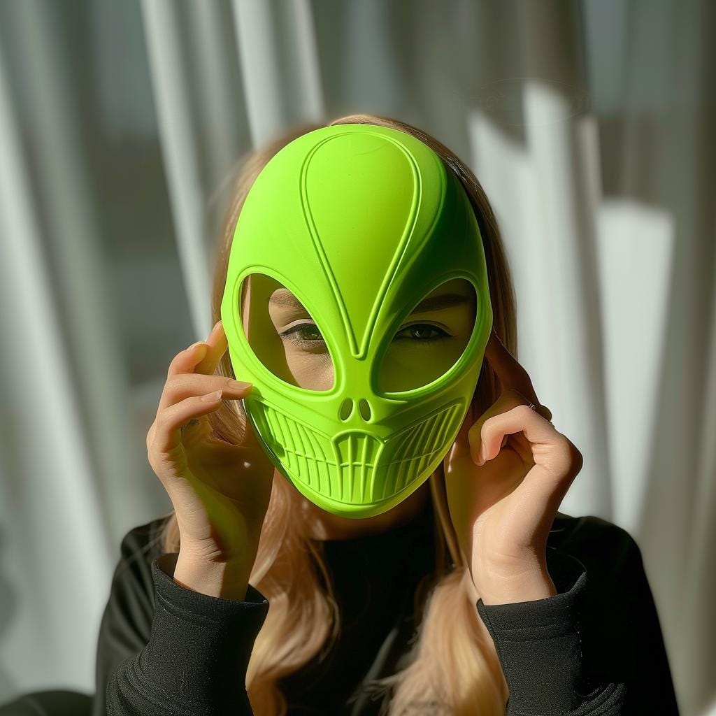 3D Printed Alien Mask | Futuristic Sci-Fi Face Mask | Unique Cosplay Prop | Halloween Costume Mask | Modern 3D Print Art Design