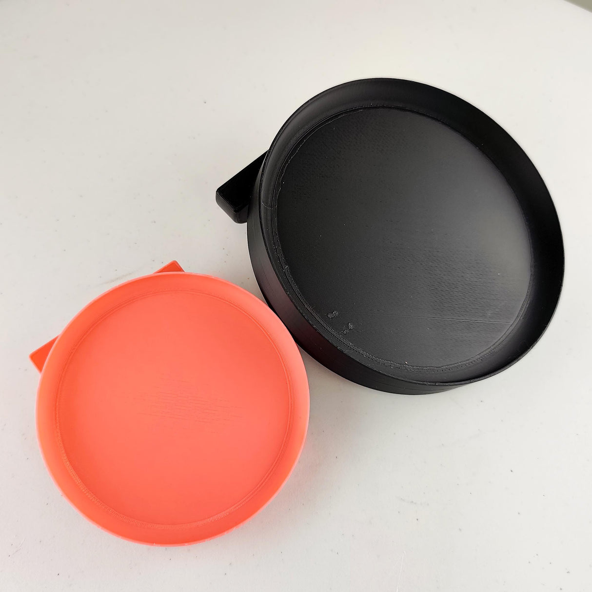 3D Printed Round Wall Shelf | Modern Minimalist Floating Shelf with Circular Design | Contemporary Wall Decor for Stylish Home Interiors